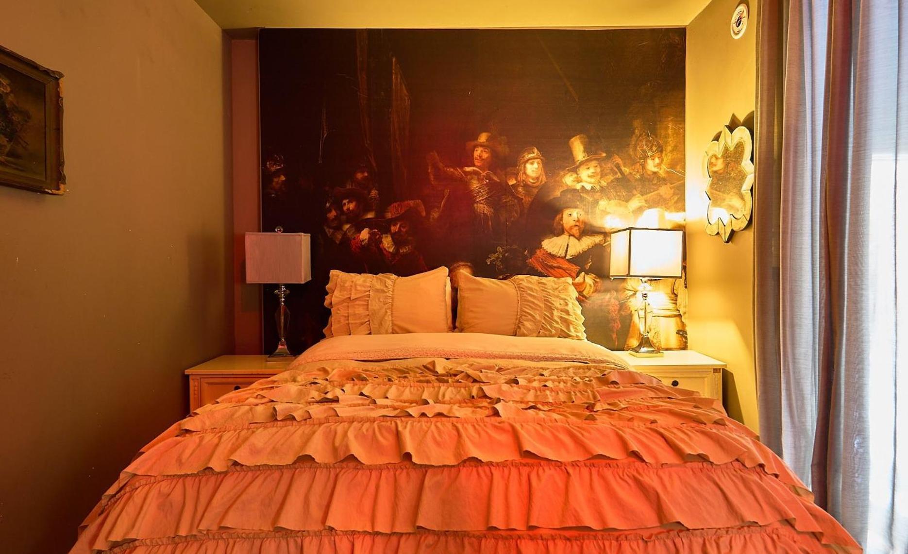 Homestay Beverly Hills Spanish Los Angeles